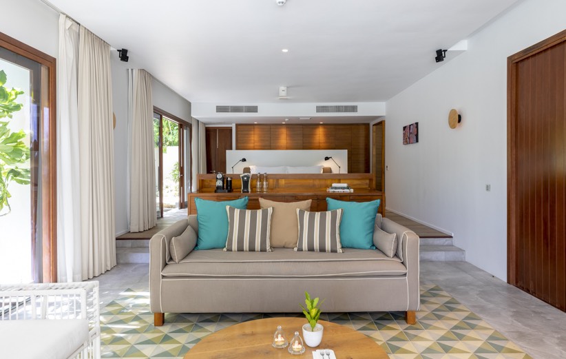 Beach Villa with Pool photo 10